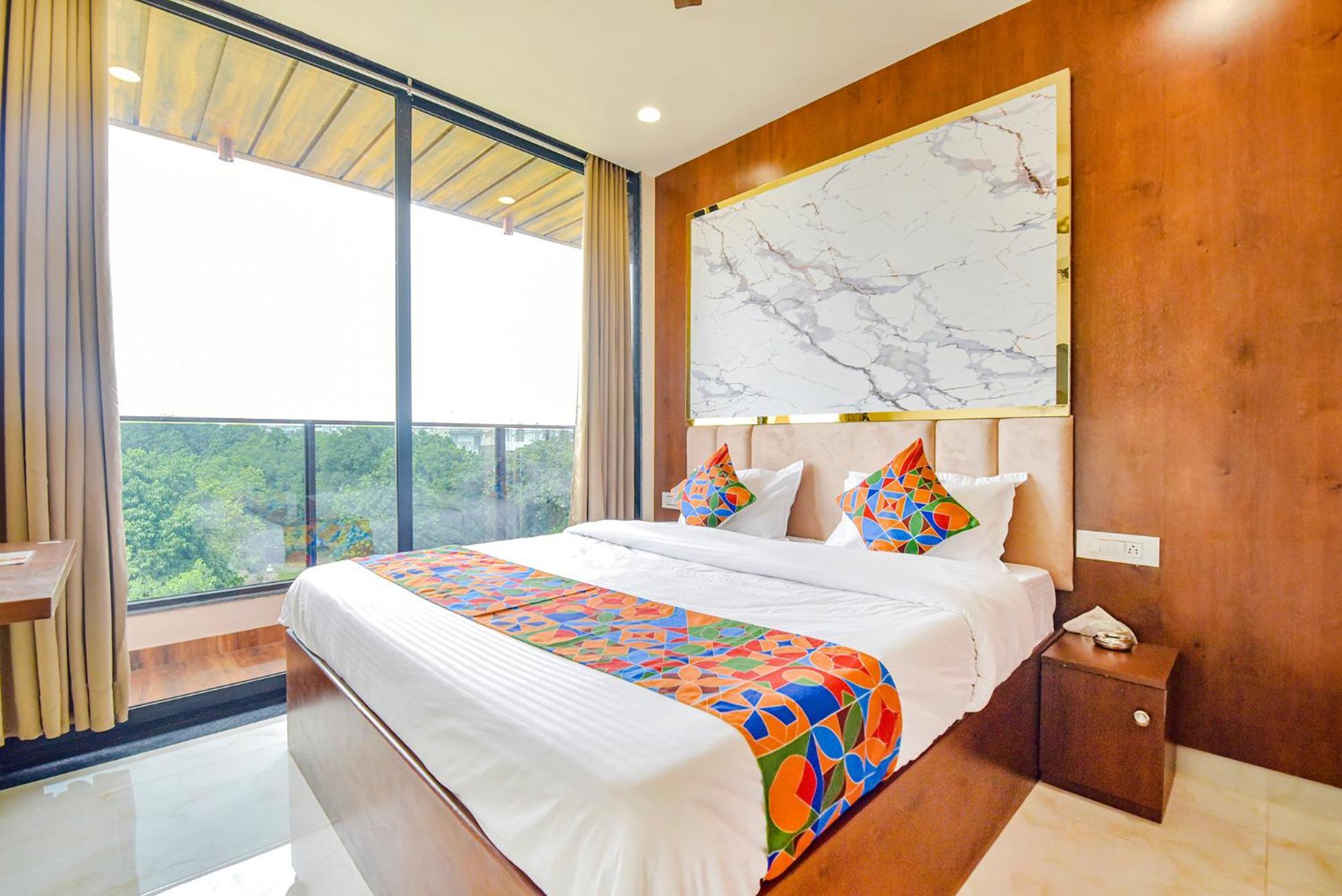 Fabhotel Blooming Beds Pearl Jaipur Eksteriør billede