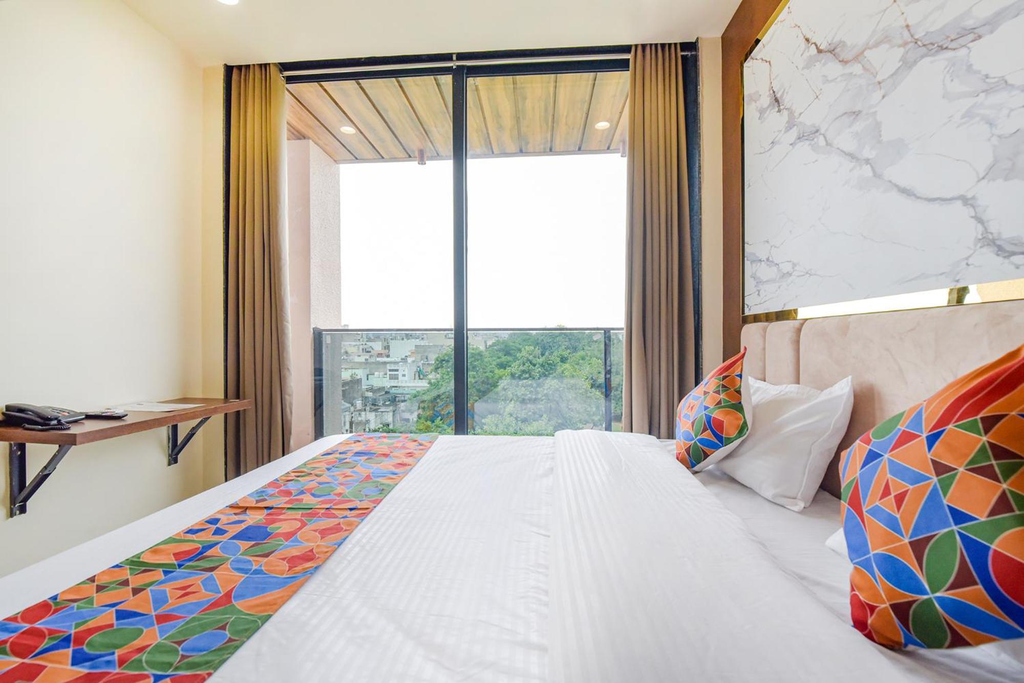 Fabhotel Blooming Beds Pearl Jaipur Eksteriør billede